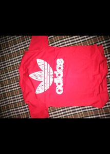 non branded t-shirt available in all size