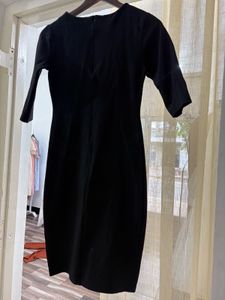 Black Bodycon Dress