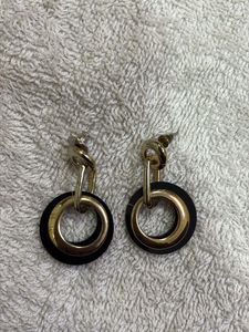 Bundle of 9 jewellery pieces