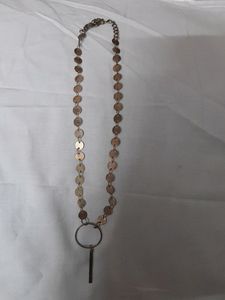 Golden Choker For Styling Your Indian As Well As Western Outfits 💫