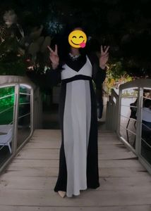 Black N White Gown.Size M-XL