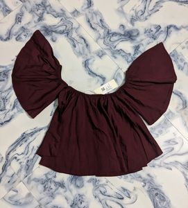 Berrylush Off Shoulder Top