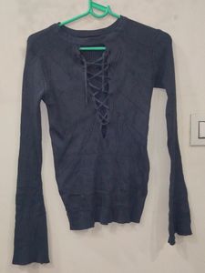 Offer ✨Stylish Front Knot Top