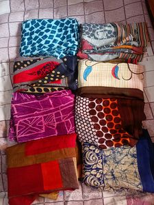Colorful 8 Sareesb For 1000rs