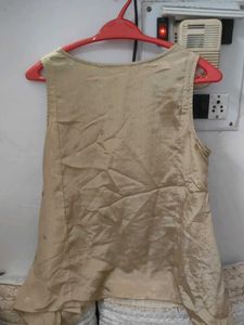Elegant Sleeveless Top