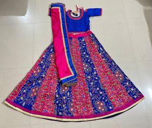Floral Embroidered Skirt