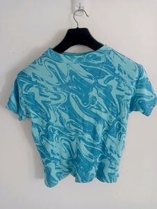 Tie Dye Blue Crop Top !🌀💧