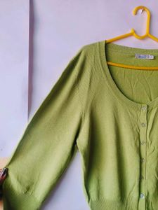 lime green vintage pinteresty button-up cardigan
