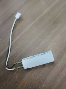 3.7 volts rechargeable battery small