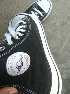 Men/Women Wear Fresh Washed Clean Size 7 Unisex