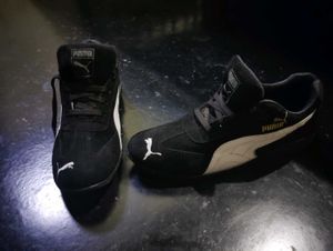 Puma Speed Cat Black Suede Sneakers