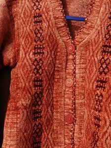 Elegant Patterned Cardigan