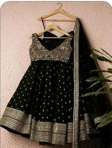 New/Unused Embroiderd Semi Stitched Lehnga Set