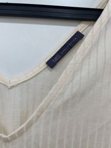 ✨ Effortless Elegance: M&amp;S Ribbed Blouse 🤍✨