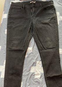 Levi’s Jeans