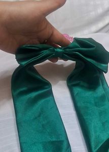 Forever21 Green Bow Hair Accessory