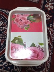 2 SERVING TRAYS