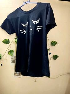 PRINTED TSHIRT - WOMEN IN BLACK