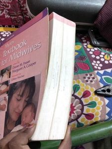 Myles Textbook for Midwives