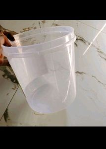 Container