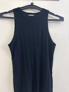 H&amp;M SOLID TANK TOP
