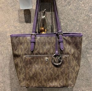Michael Kors Jet Set Tote
