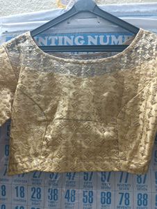 Bout neck Blouse