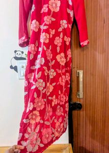 Floral Embroidered Kurta