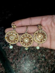 Pearl &amp; Gold Jewelry Set