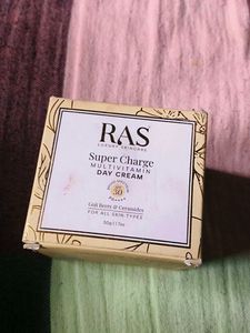 RAS Super Charge Day Cream