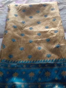 Silk Blend Saree with Lotus Motifs