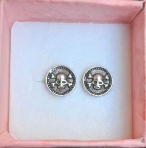 Silver Studs Earrings