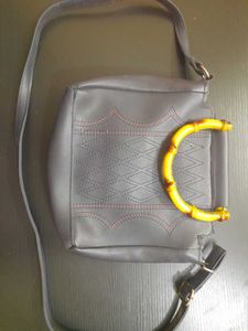 Handbag For 100