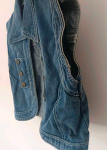 Denim Vest - Stylish Layering Piece