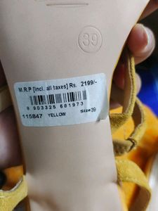 New With Tag| Inc.5 Lemon &amp; Pepper Heel