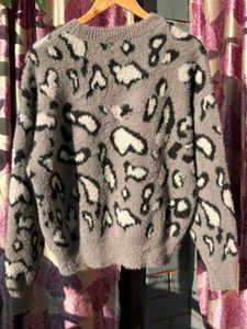 Print Pullover Sweater