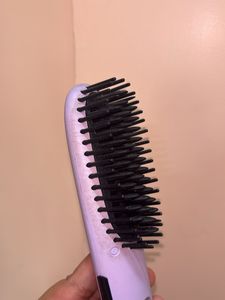 VEGA Hair Straightener Brush