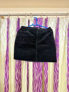 Forever 21 Black Suede Mini Pencil Skirt