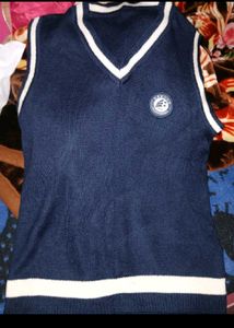 Vest Navy Blue Brand New/ Fit S,M Both, Never Used