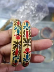 New Wooden Fancy Bangales  6 Pisces.. 2.6 Size ..