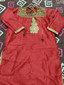 Elegant Red &amp; Gold Kurta