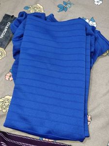 Top Bust 32/32 Fitted New Size S Balloon )sleeves