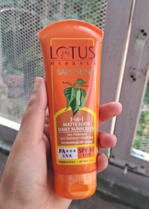 lotus tinted sunscreen