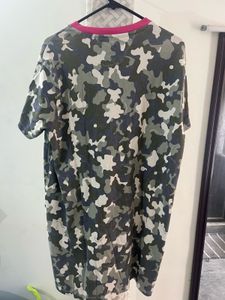 Stylish Camo Print Top