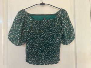 Floral Puff Sleeve Top