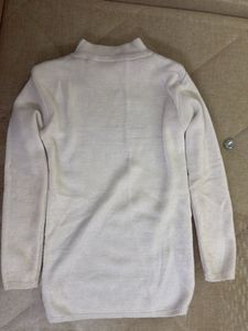 Round Neck White Sweater For Girls
