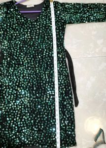 Sequin Bodycon DressSize 34.Stretchable.