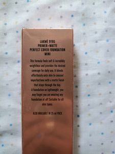 Laxme 9 to 5 foundation- Neutral Medium N220