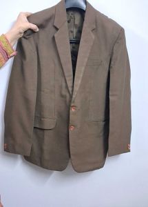 Coat And Pant Two Piece Set In Good Condition