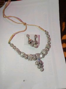 Diamond Trends Necklace